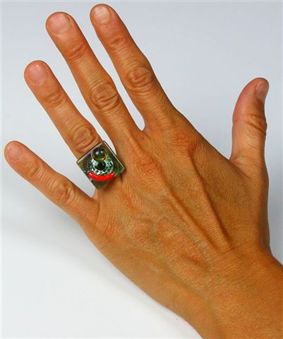 Anello in vetrofusione