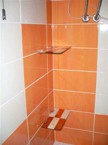 mensole vasca panna-arancio